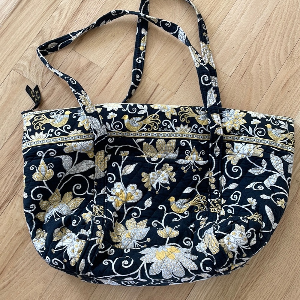Vera Bradley tote